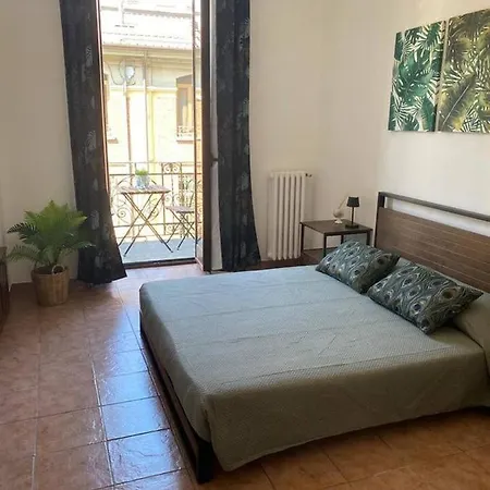 Vanchigliax2-vicino Mole Apartment *